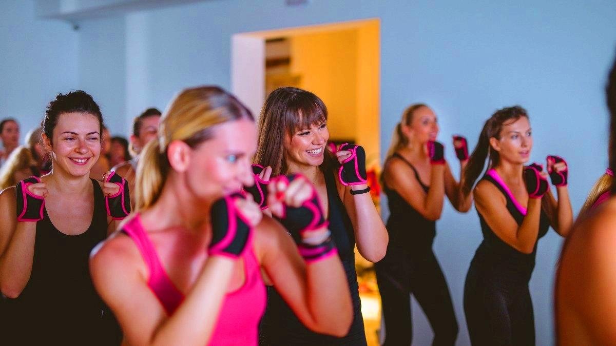 Beaucoup plus efficace que le Pilates Reformer : ce nouveau sport à la mode est idéal pour obtenir un corps tonic en quelques semaines
